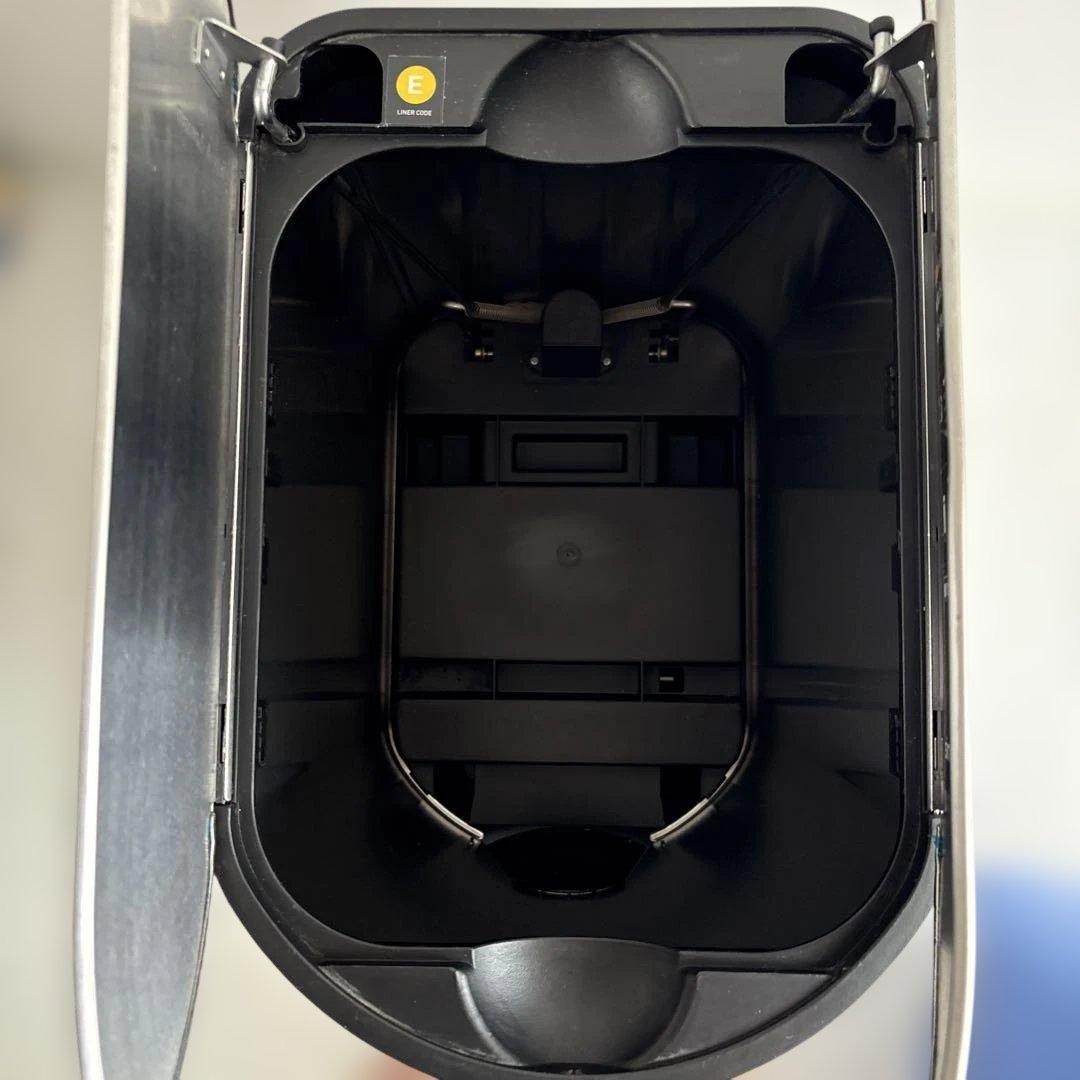 simplehuman バタフライステップカン　20l