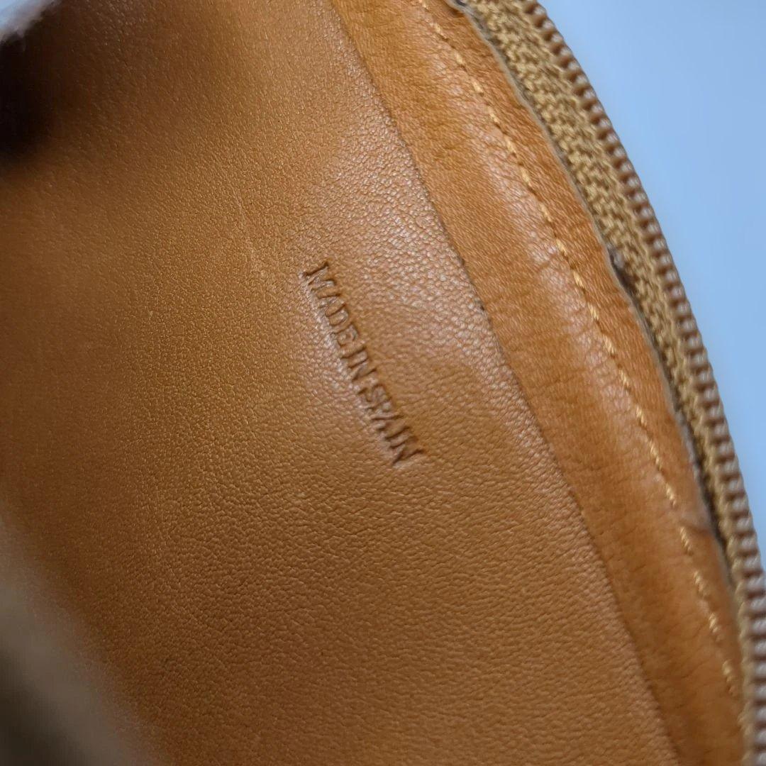 美品 LOEWE ロエベ アナグラム オールレザー ポーチ ブラウン