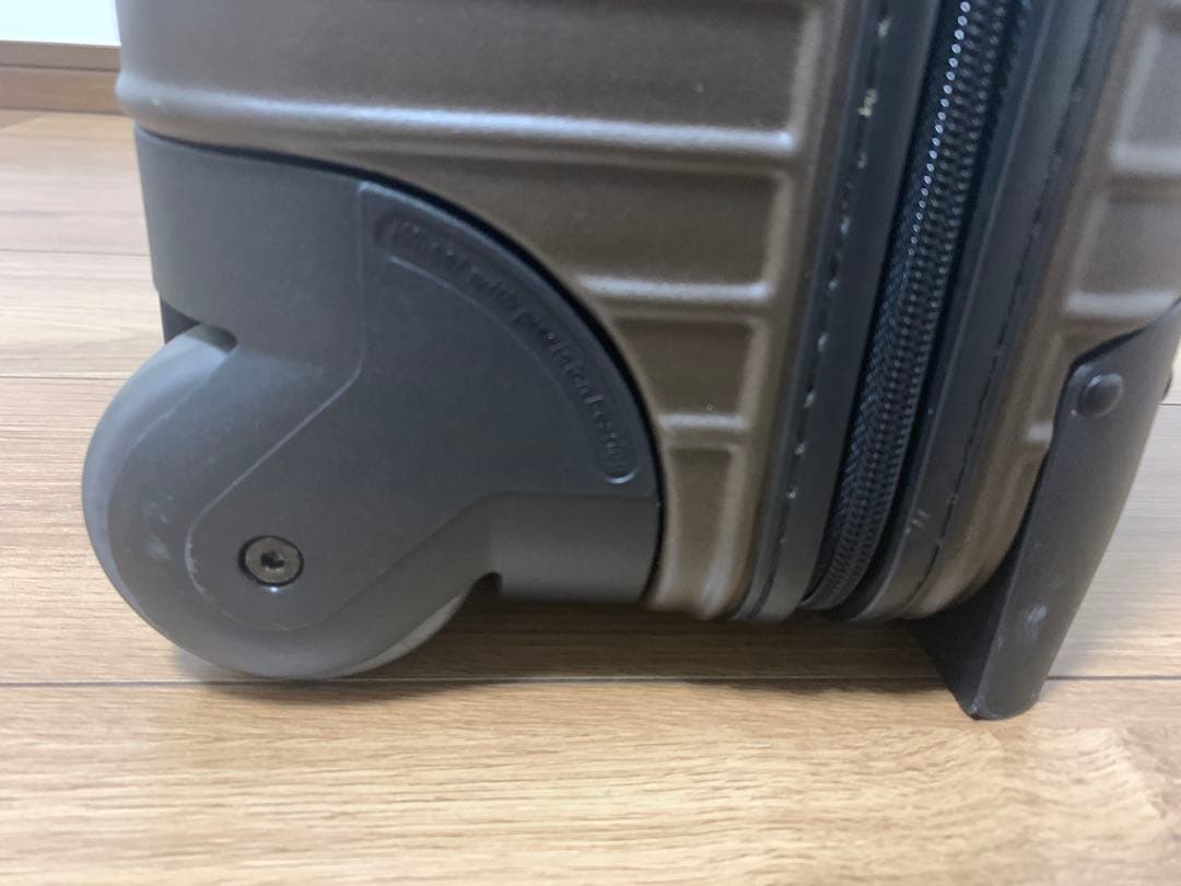 RIMOWA サルサ 2輪 25リットル