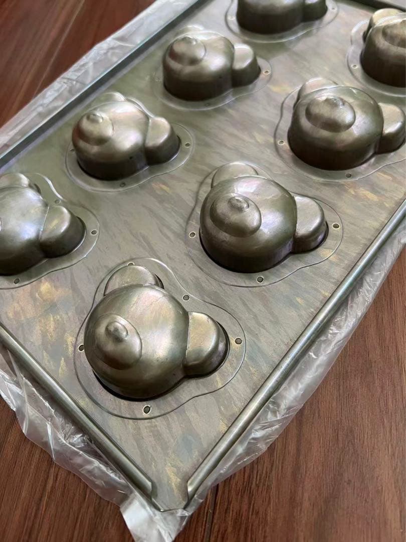 クマ型焼き菓子型 8個セット　cuoca千代田金属