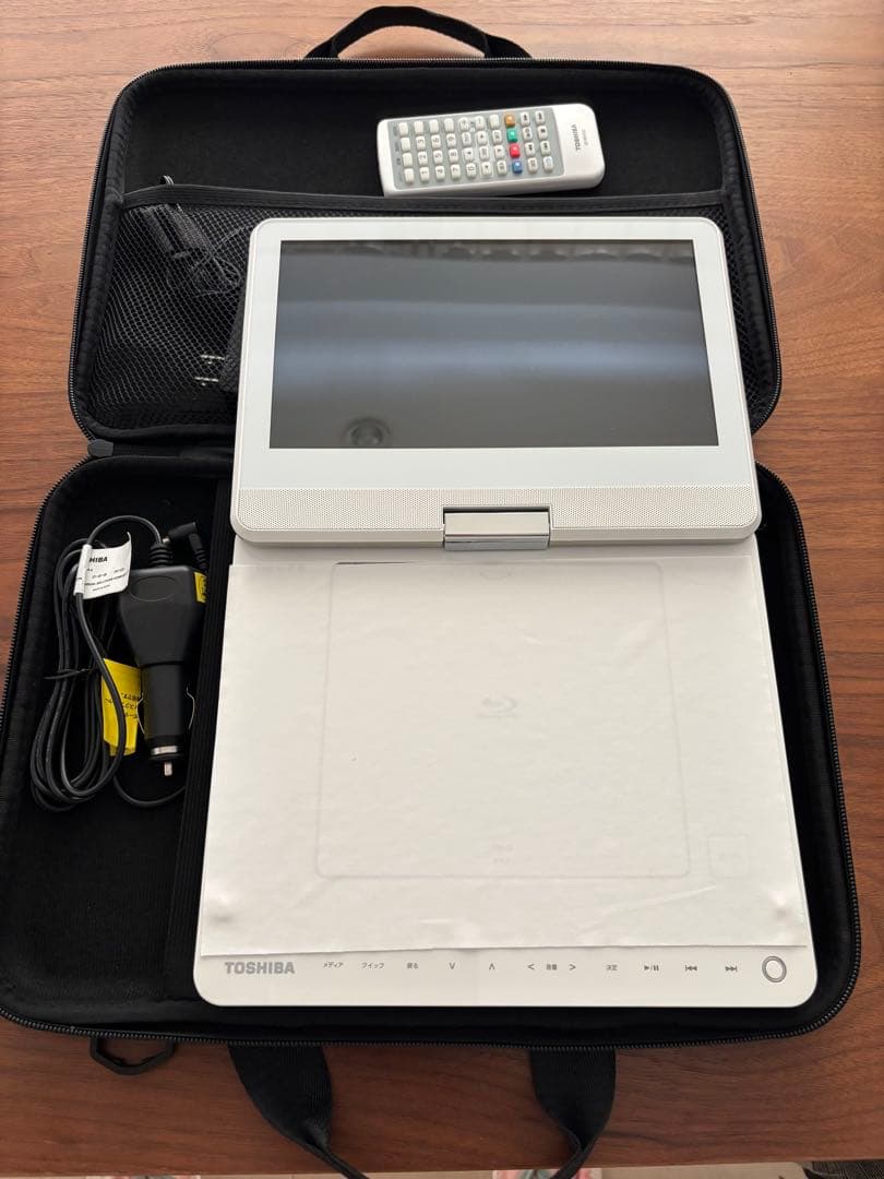 TOSHIBA SD-BP900S ポータブルブルーレイプレーヤー美品バック付き