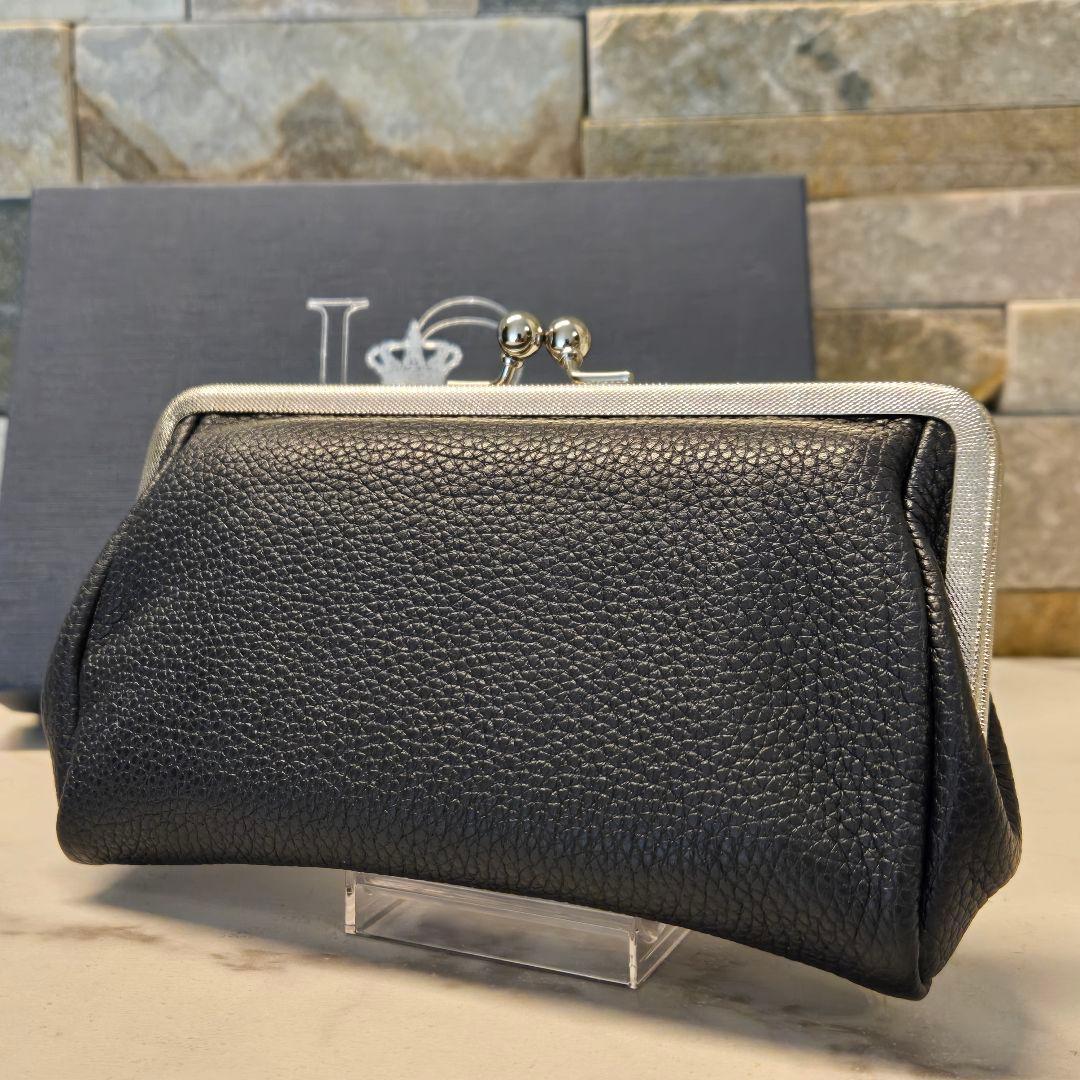 新品未使用　A.D.M.J. がま口財布　スワロフスキー　レザー　箱付き