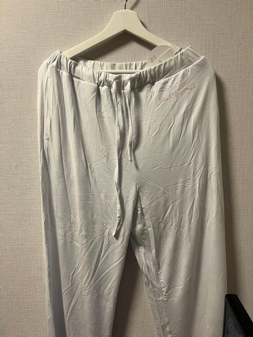 新品未使用　上下セット　ジェラートピケ　ミャクミャク