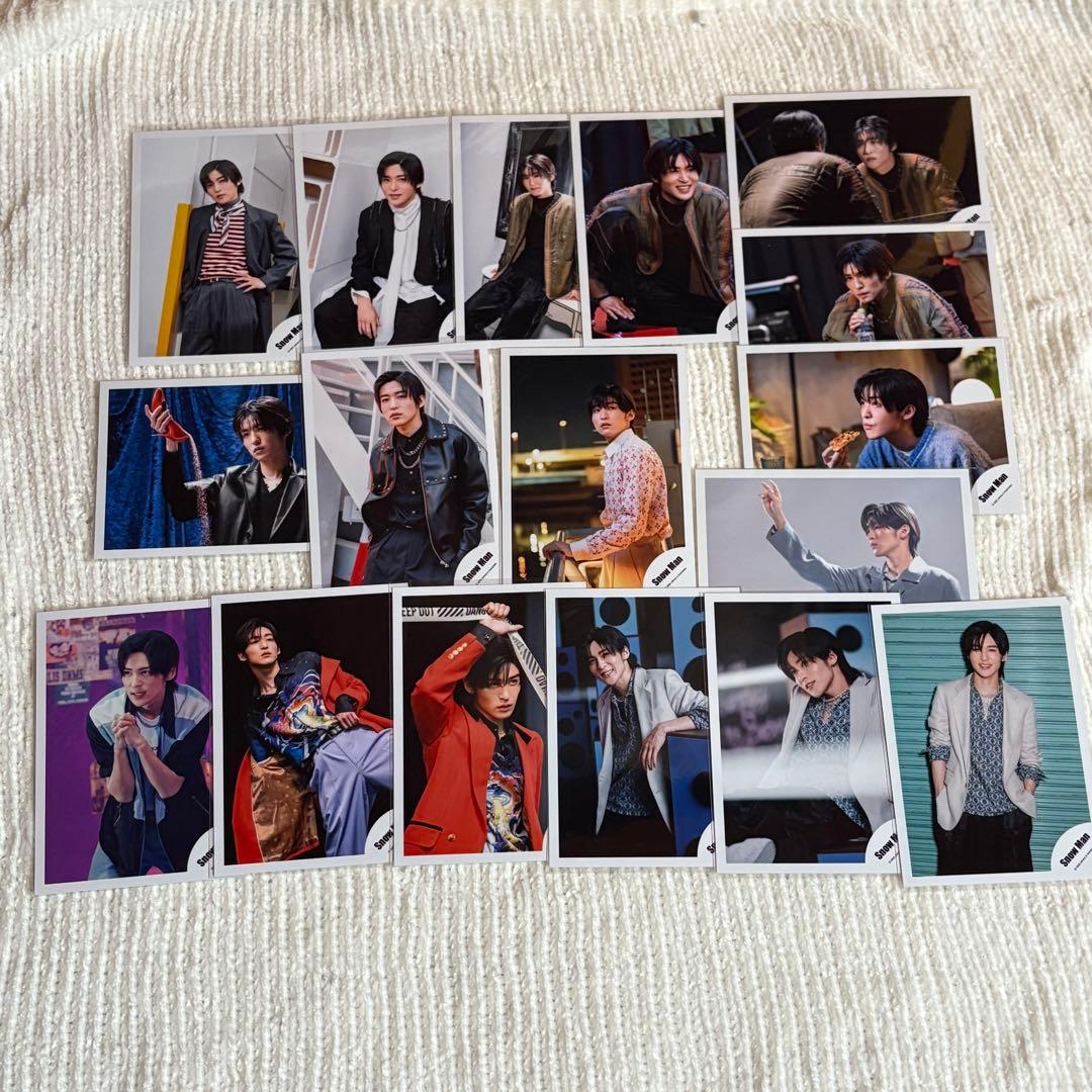 24時間発送、美品】SnowMan目黒蓮公式写真232枚おまけつき 値下げ済み