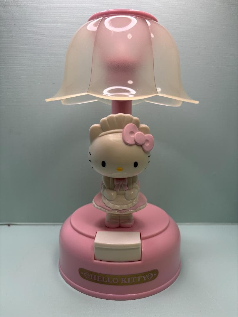 激レア】ハローキティ メイド ピンク おじぎアクションライト - メルカリ