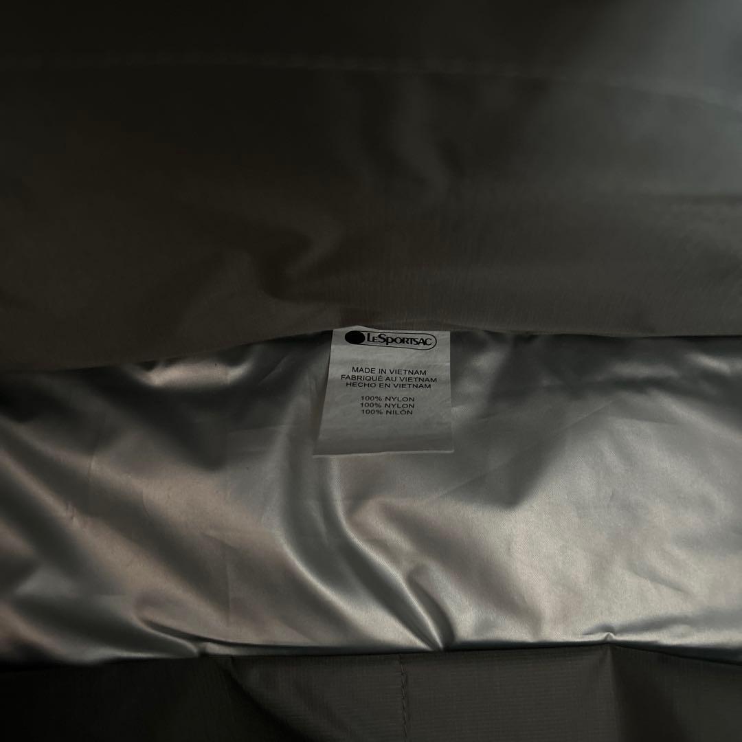 【タグ付き新品】レスポートサック エッセンシャル グレー リュック 超軽量