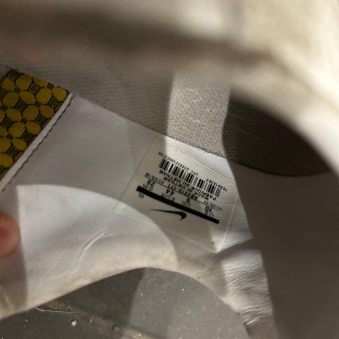 NIKE サッカー トレシュー 28.0cm ホワイト/ゴールド R10