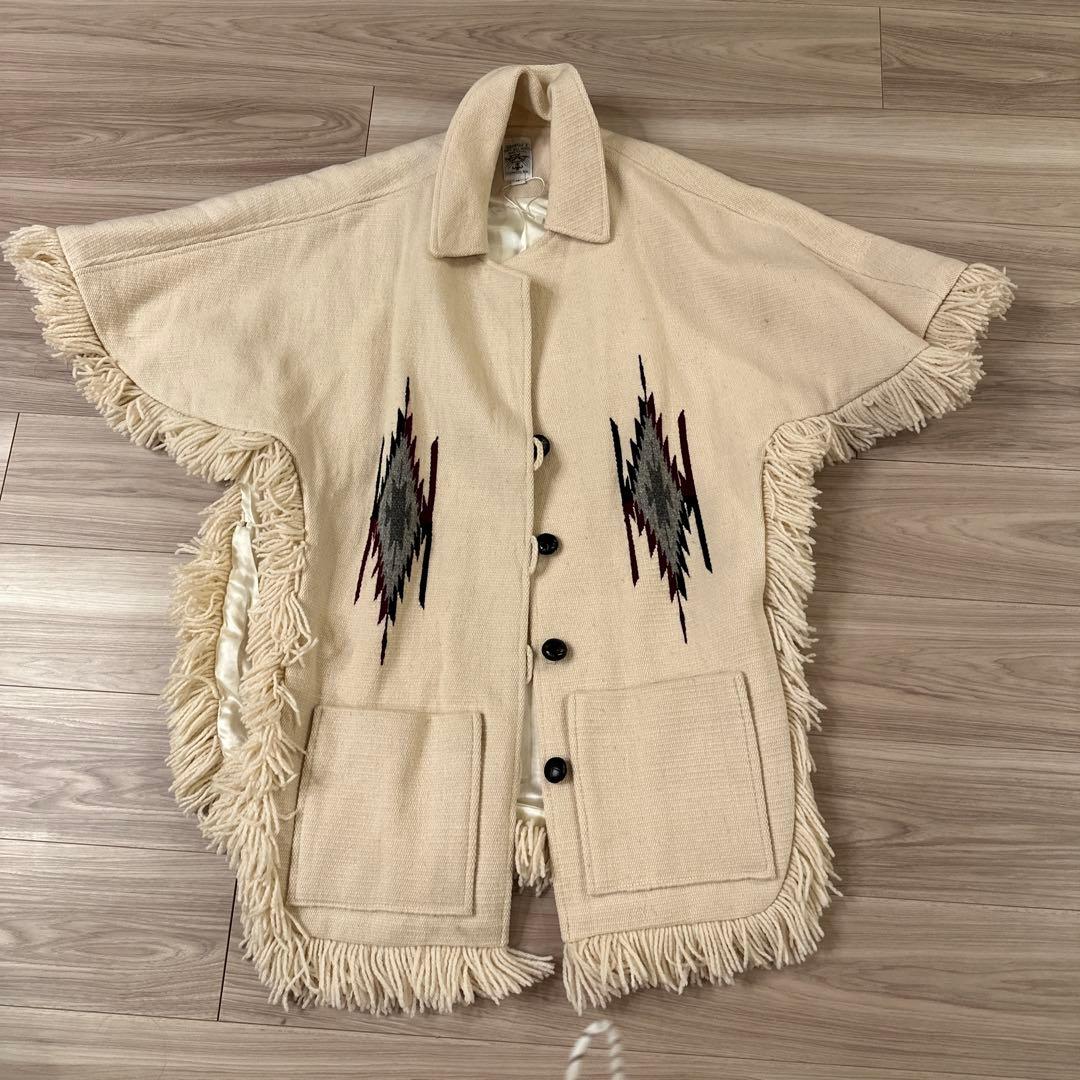 フリンジコート