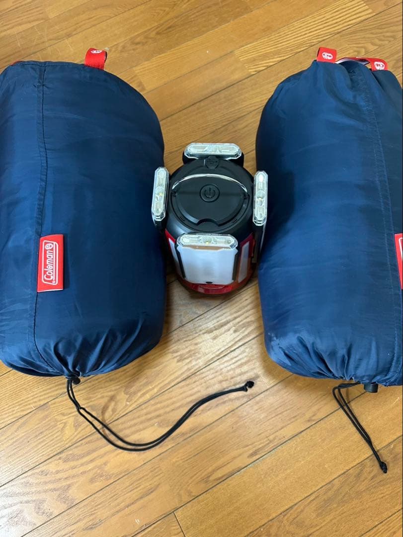 Coleman 寝袋&LEDランタン