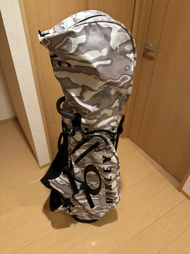 オークリースタンド付キャディバッグホワイト白グレー迷彩カモフラージュ