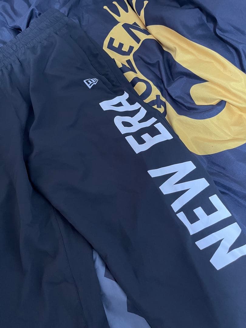 New Era フルジップジャケット ブラック