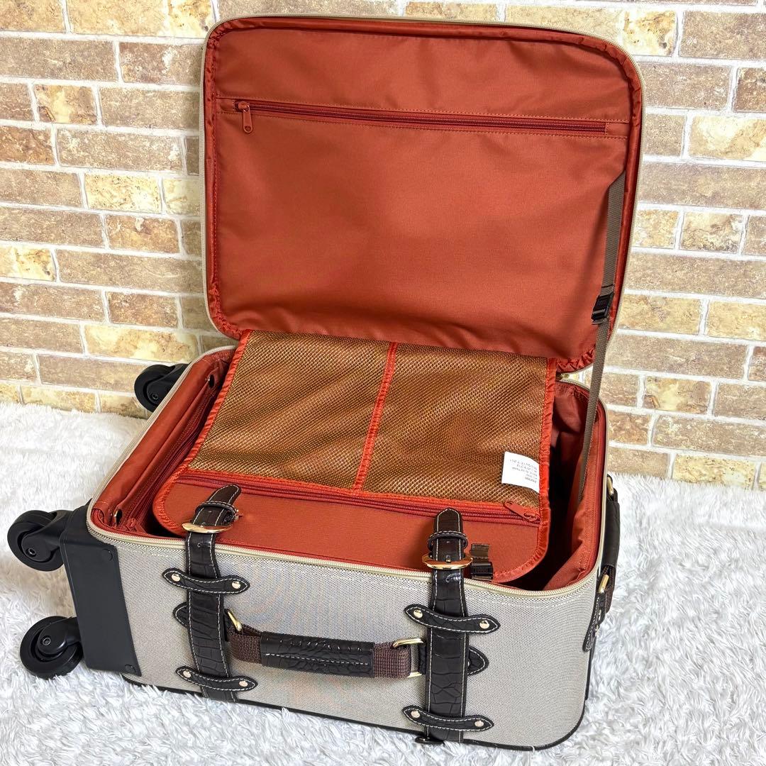 【新品同様】 スワニー トランクキャリー キャリーケース スーツケース ４輪