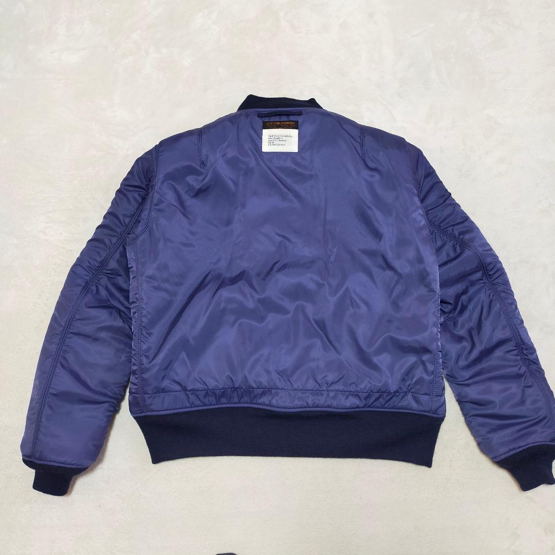 美品　AVIREX　B−15C Modified　44サイズ　フライトジャケット