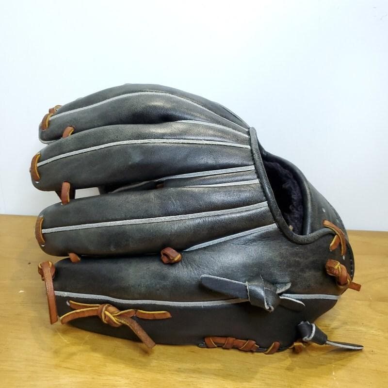 美津和タイガー レボルタイガー 限定モデル スクエアヒール 内野用 軟式グローブ