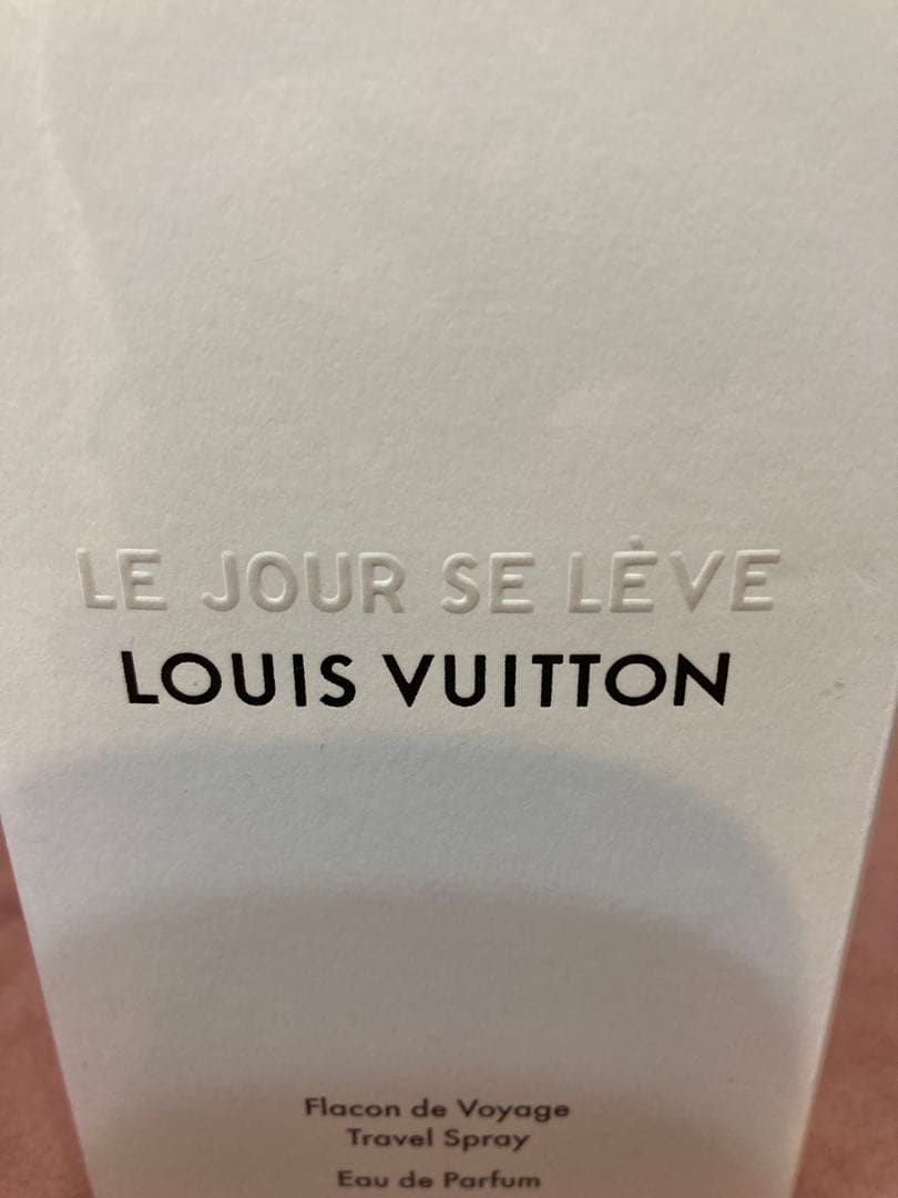 未使用　LE JOUR SE LÈVE トラベル ルイヴィトン