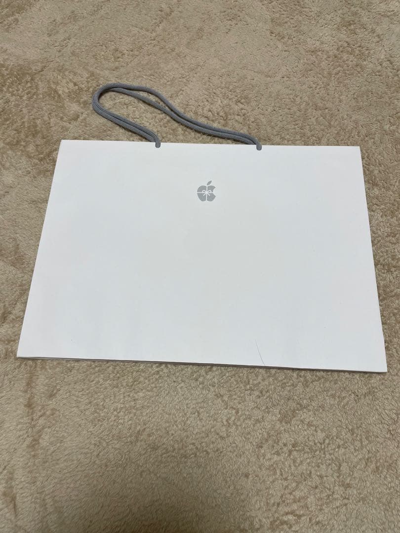 iPhone Pocket by ISSEY MIYAKE ショート サファイア