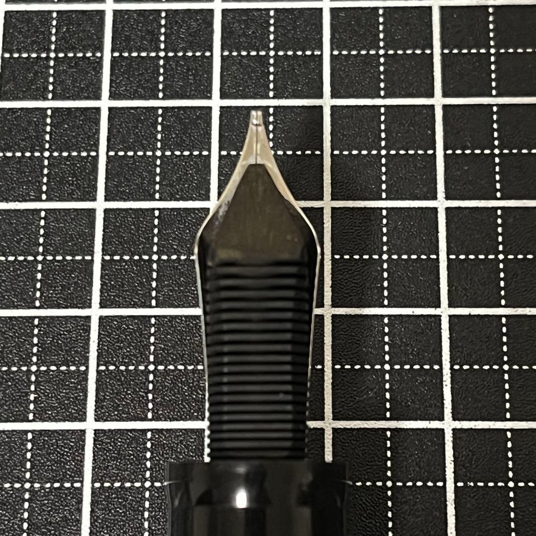 デルタ 万年筆 ドルチェビータ オーバーサイズ バーメイル B