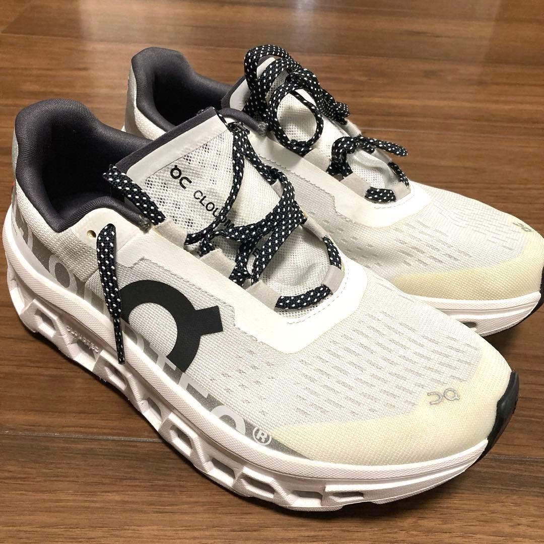 On Cloudmonstar ホワイト×ブラック【24.5】クラウドモンスター