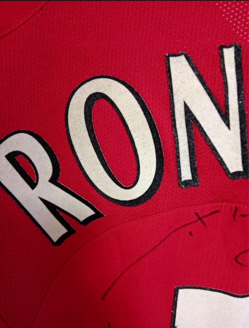 04-06 クリスティアーノ・ロナウド　サイン入り ユニフォーム　正規品