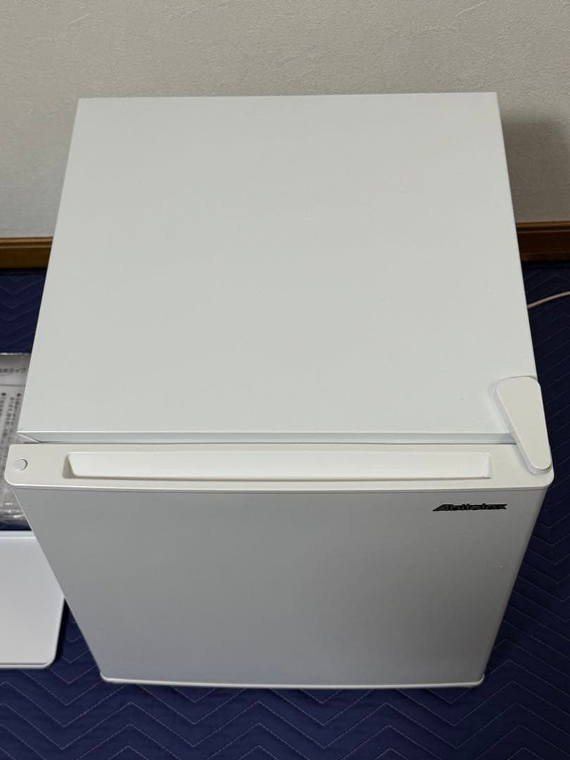 《展示品・未使用品》アビデラックス　45L小型冷蔵庫　AR-49 2024年製
