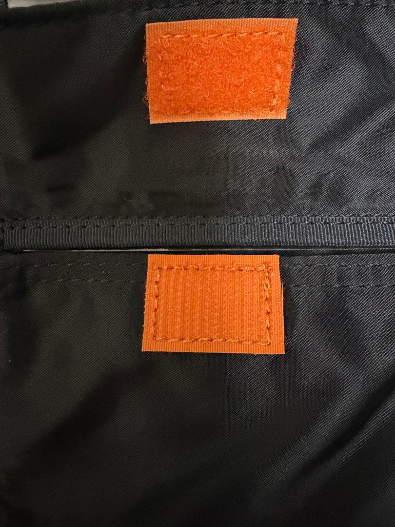 【美品】ポーター PORTER タンカー ショルダーバッグ（M） ブラック