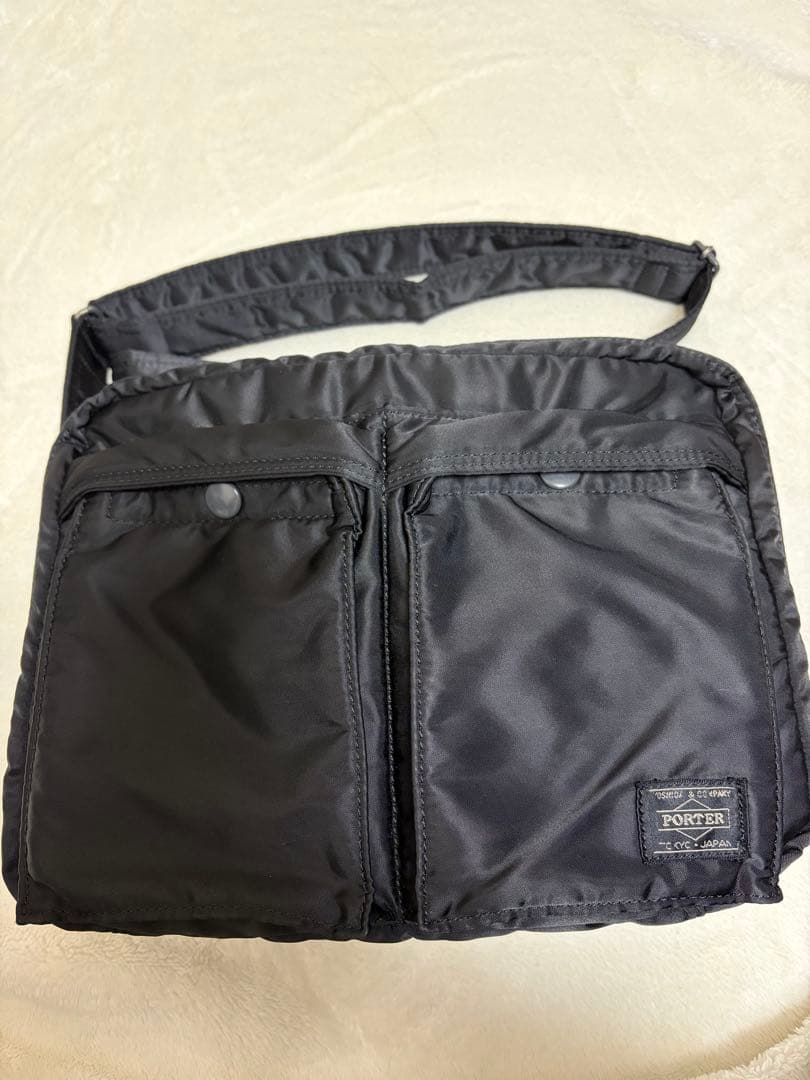 【美品】ポーター PORTER タンカー ショルダーバッグ（M） ブラック
