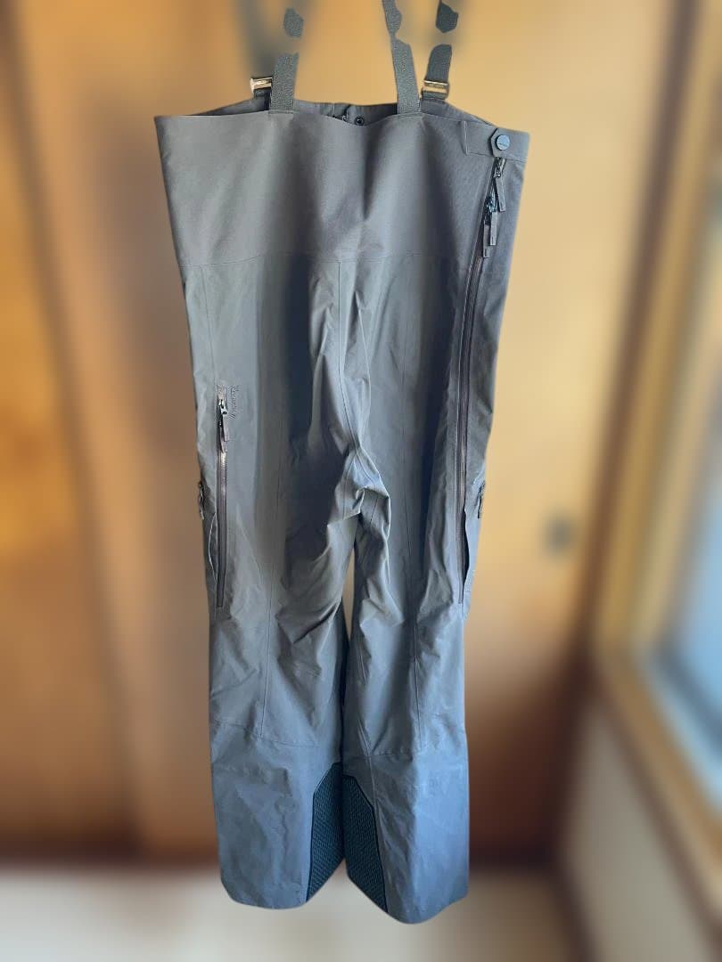 【値下げ中】ARC'TERYX Rush Bib Graphite グレー S