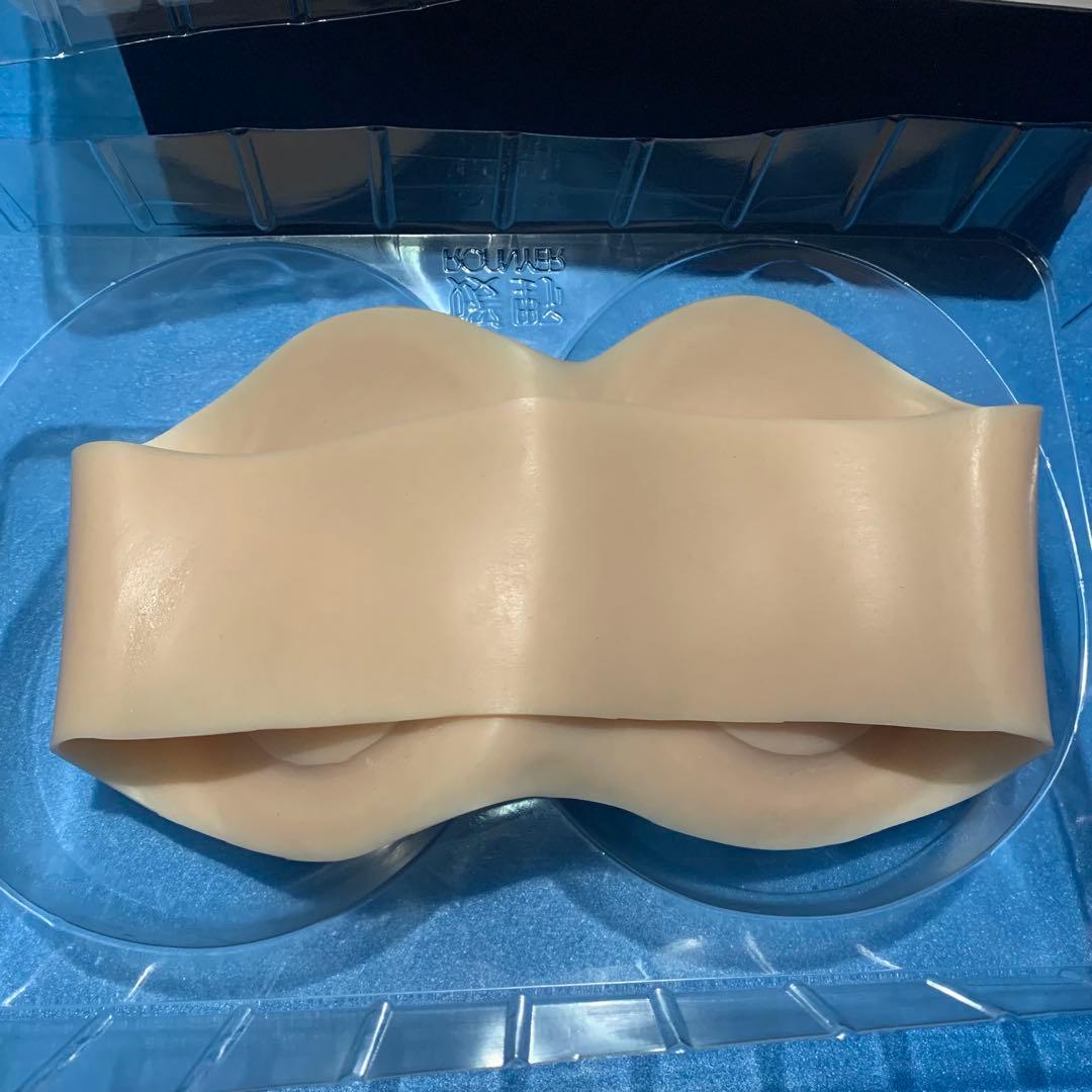 ROANYER シリコンバストBカップ 男女兼用　女装 おっぱい シリコン 豊胸