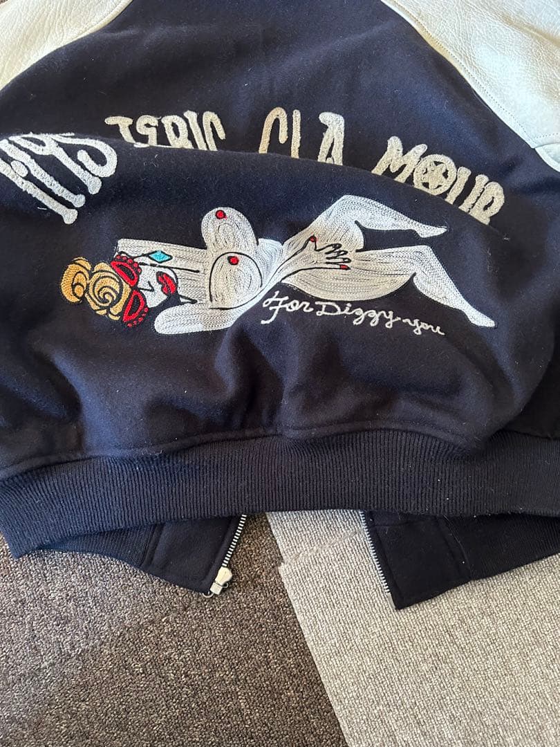 れふとあい‼️ヒステリックグラマー　スタジャン　刺繍