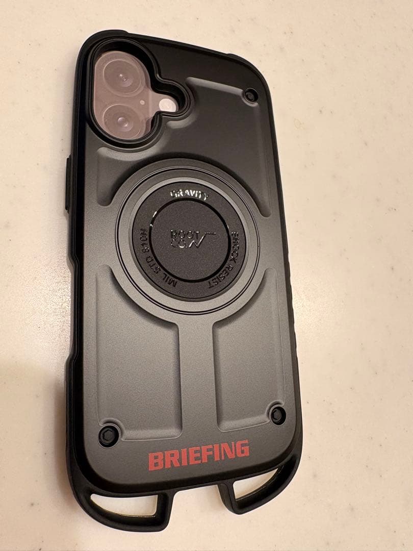 【ほぼ新品】BRIEFING ROOT CO. iPhone16 ケース