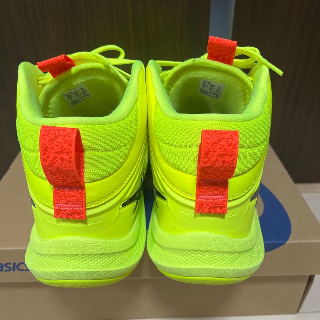 アシックス　ノヴァサージ３PARIS