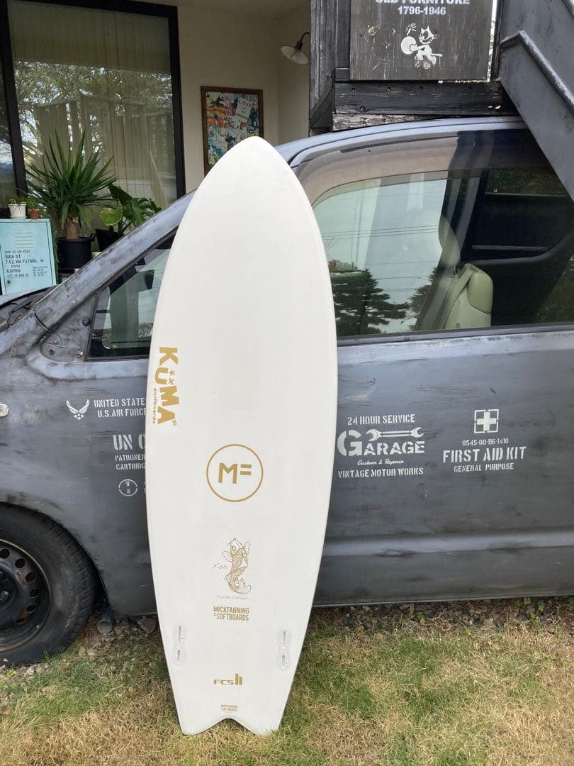 モ*カ様 ミックファニング クマフィッシュMFソフトボード 5'4\"