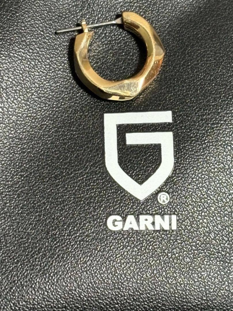 ガルニ　GARNI 10kピアス　ゴールド