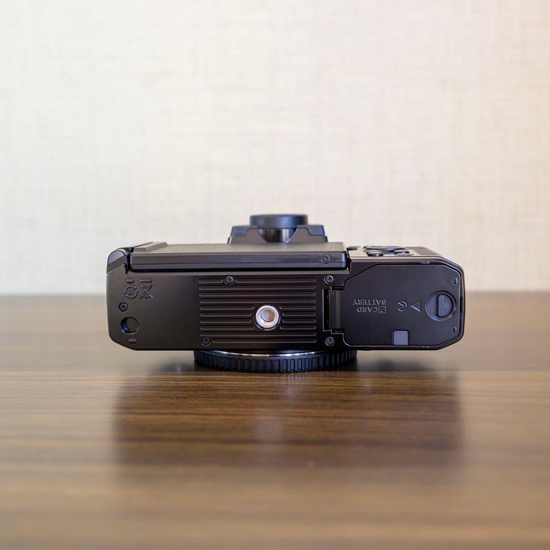 Nikon Z fc ミラーレス一眼カメラ　本体　ブラック