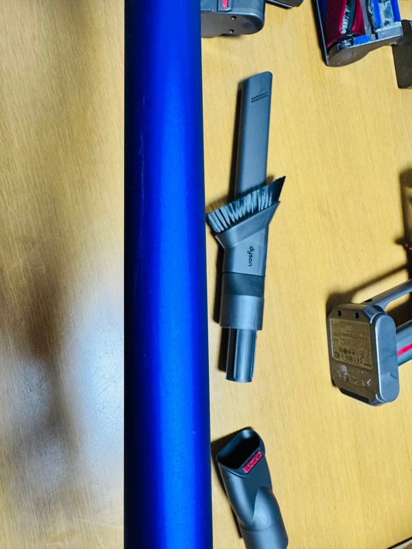 中古品 ダイソン SV21 コードレスクリーナー 掃除機 [17]