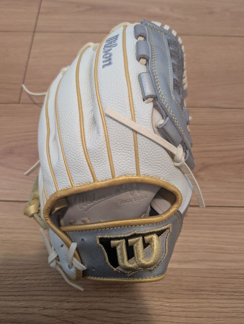 ウイルソン　グローブ　オリジナルカスタムモデル　軟式用　86型　内野手用
