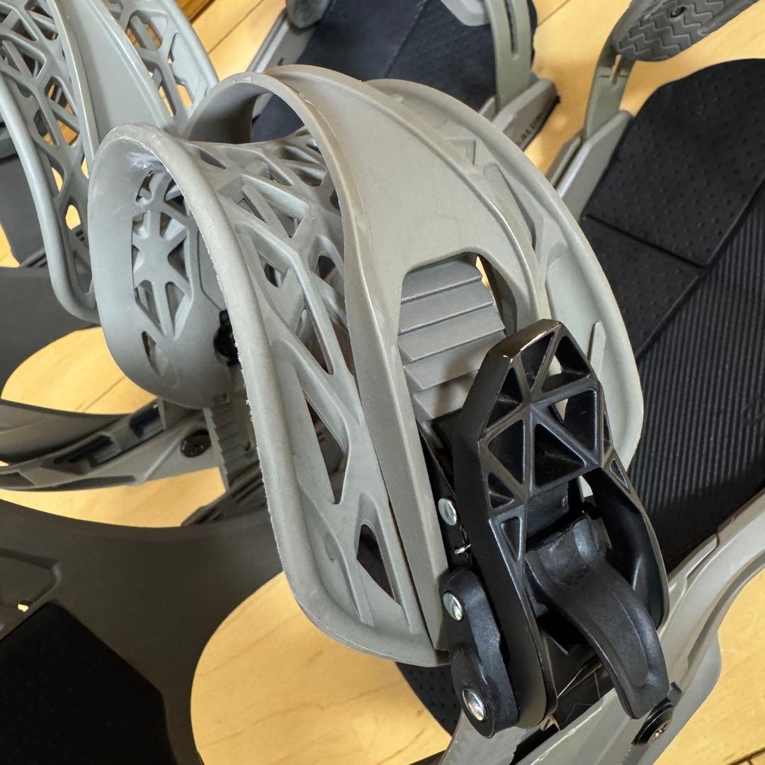 美品SALOMON HIGHLANDER サロモンハイランダーLサイズ21-22