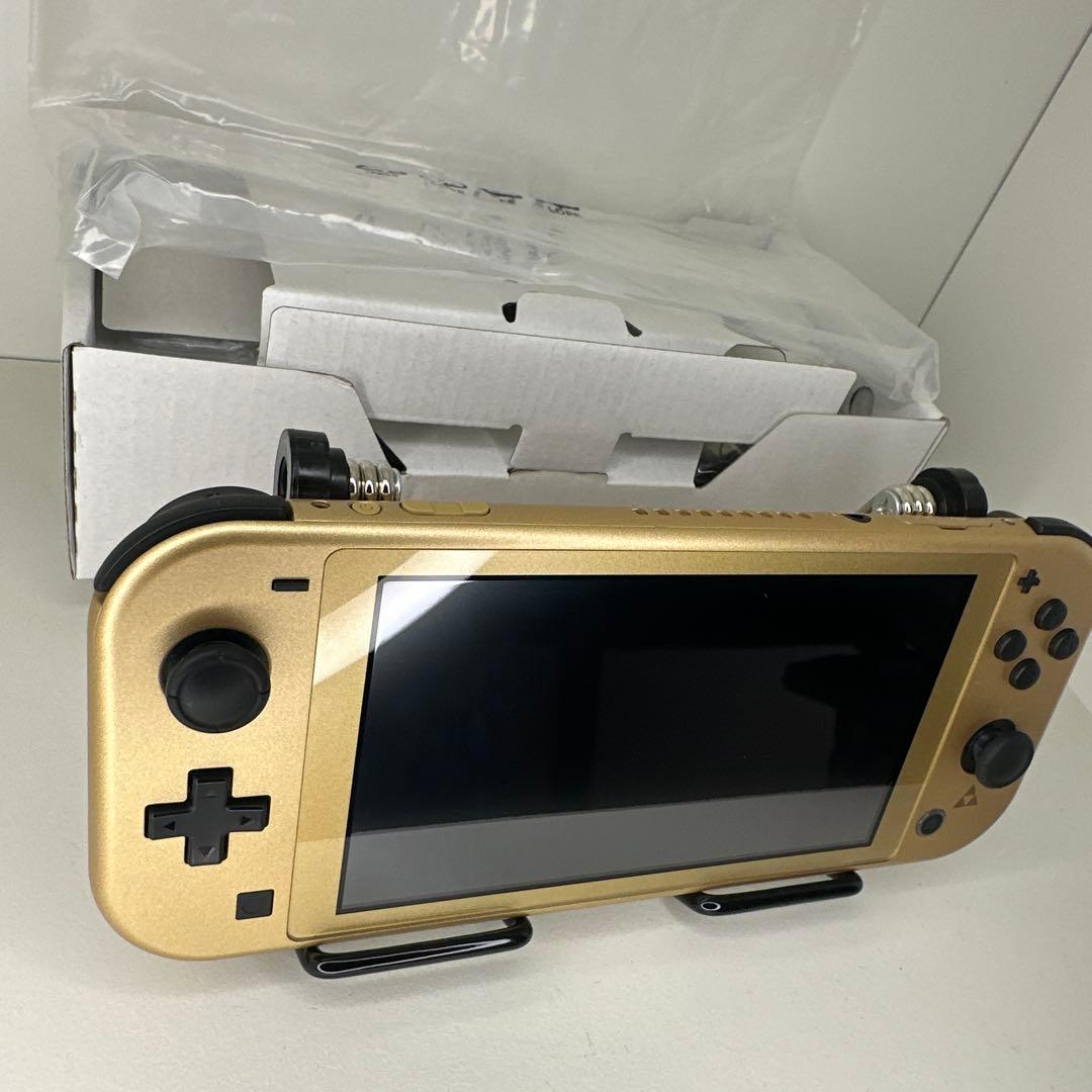 Nintendo Switch Nintendo Switch Lite -HYRULE EDITION-