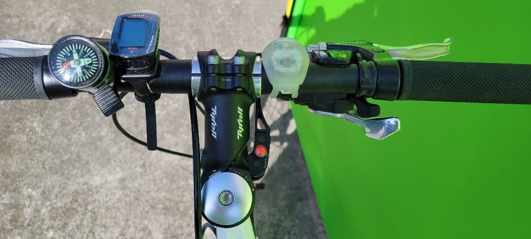 Tyrell FX #7046 折り畳み自転車中古品 - メルカリ