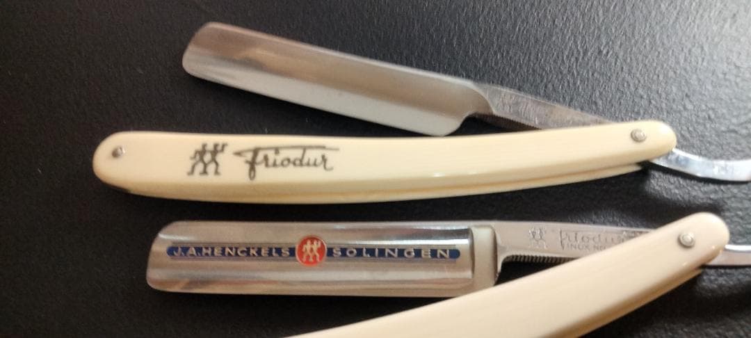 J.A.HENCKELS 西洋剃刀 50/1&70/1 純正ケース付 計2本