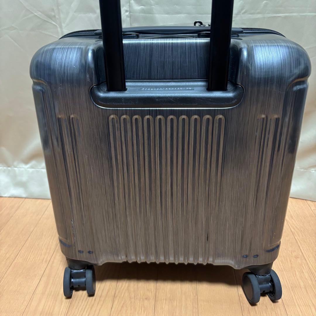 BERMAS INTER CITY フロントオープン スクエア4輪33L