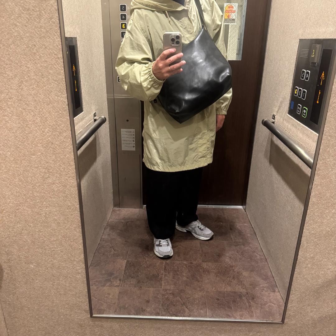 SLOW スロウ【レザー ショルダー バッグ】 黒 ブラック 日本製