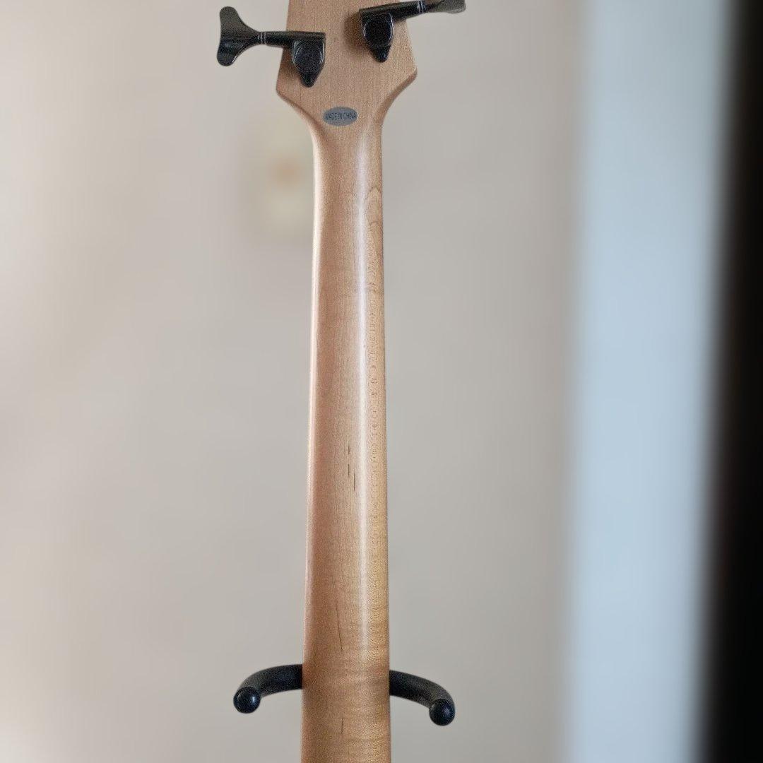 フェルナンデス エレキベース ブラック 虎杢ネック