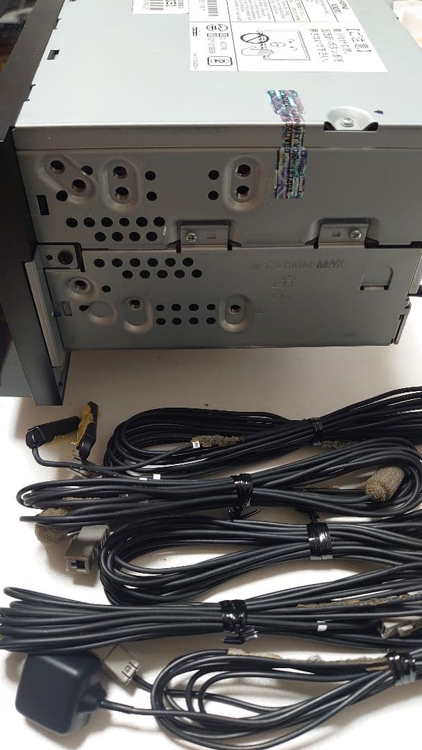 アルパイン 8インチ SDナビ X008V Spotify再生 HDMI接続