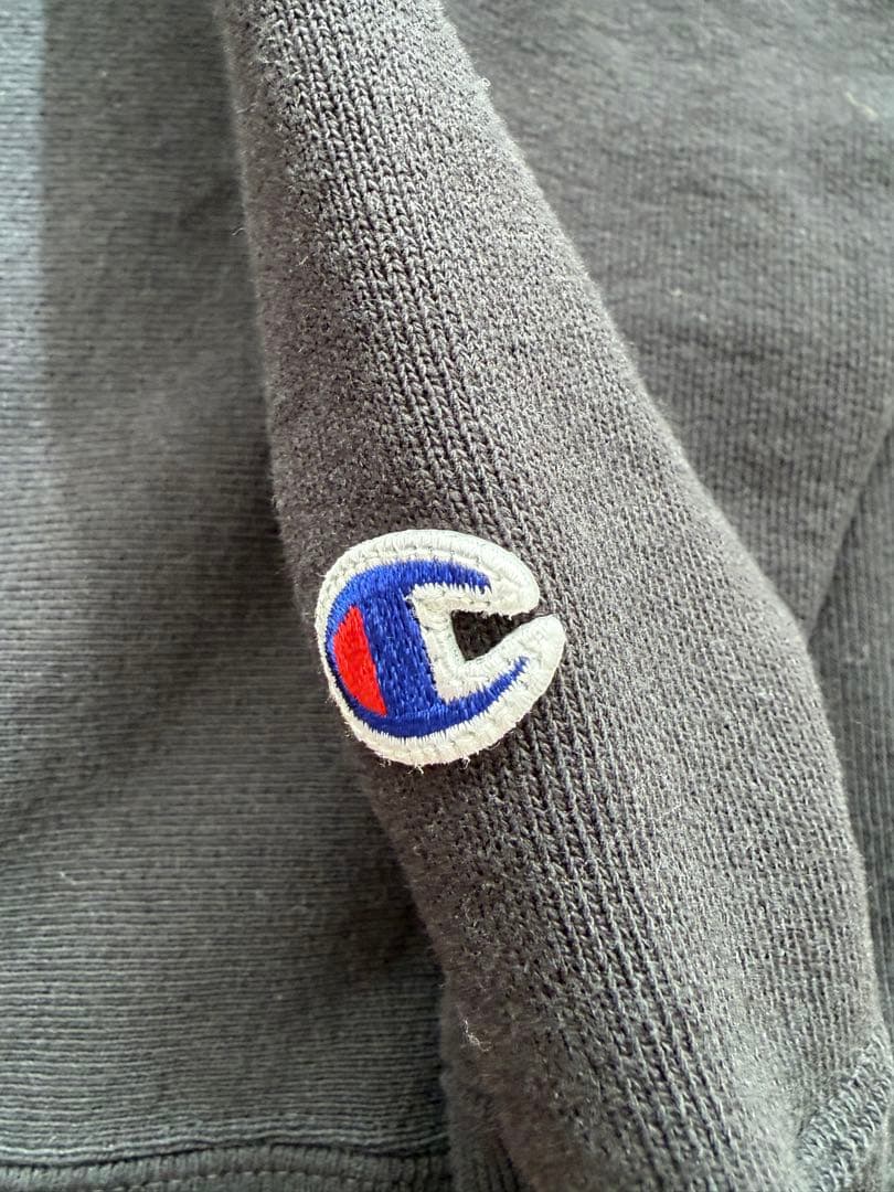 V.A. ブラック スウェットChampion C/N Sweat - 001