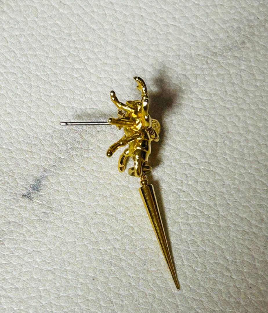 hazama ピン・ビー・ピアス