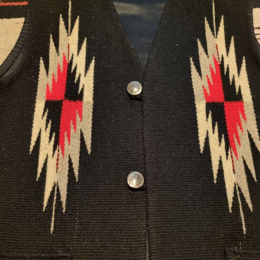 CENTINELA センチネラ チマヨ ベスト スクエア