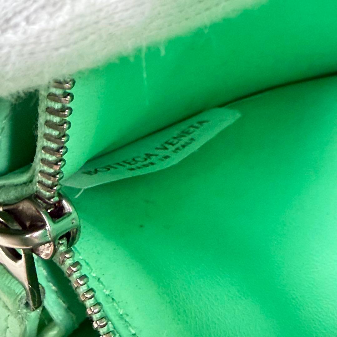 近年モデル✨BOTTEGAボッテガ 長財布 ラウンドファスナー グリーン