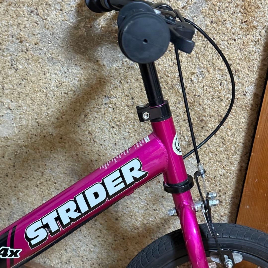 【極美品】STRIDER ストライダー　14X バランスバイク　ピンク