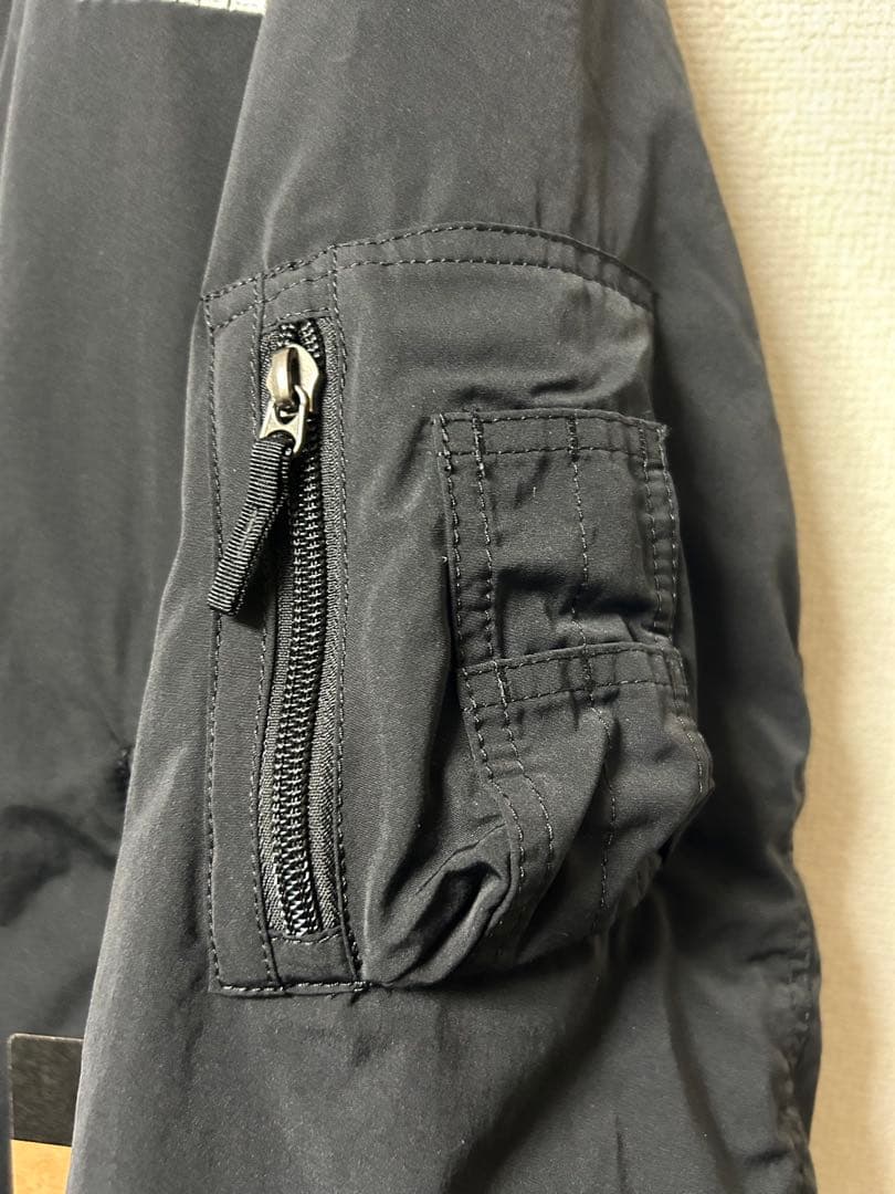 ノースフェイスインサレーションボンバージャケット ブラックM NY82334